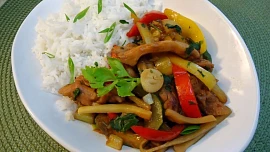 Chilli kuřecí na zázvoru