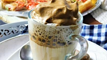 Dalgona kafe