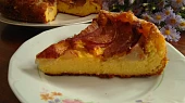 Krupicový koláč s hruškami a skořicí