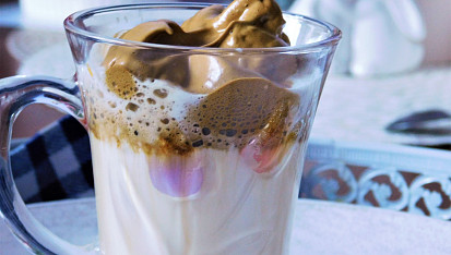 Dalgona caffe