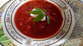 Trochu dietnější zeleninový boršč s masem