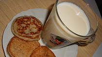 Kysané rostlinné mléko  (Dělená strava podle LK - kytičky)