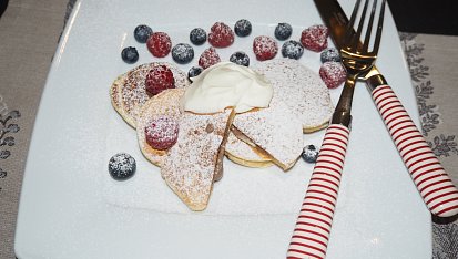 Lívanečky plněné čokoládou s vanilkovým mascarpone