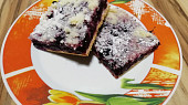 Borůvkový kynutý koláč