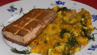 Čočkovo-dýňová kaše s uzeným tofu