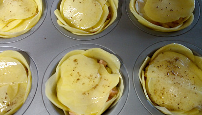Zapečené křupavé brambory