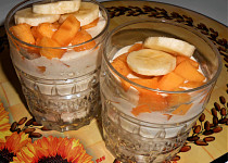 Domácí ovesný jogurt s ovocem  (Dělená strava podle LK - Kytičky + ovoce)