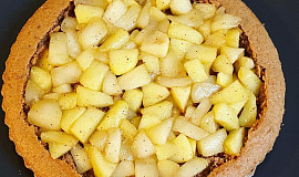 Perníkový koláč s jablky a mascarpone