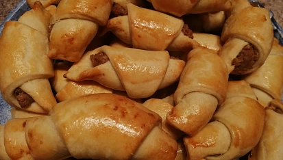 Svatomartinské rohlíčky s náplní z ořechů