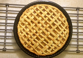 Americký jablečný koláč (První pokus mého Amerického koláče s jablky)
