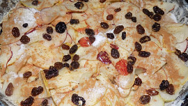 Jablkový koláč z ořechového těsta