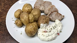 Vepřové medailonky s tvarohovým dipem