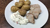 Vepřové medailonky s tvarohovým dipem