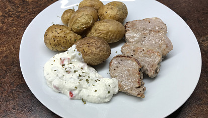 Vepřové medailonky s tvarohovým dipem