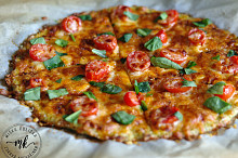 Brokolicová pizza s kuřecím masem