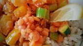 Červená čočka pro moji vegetariánskou dceru