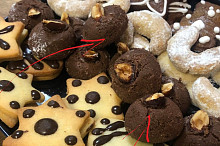 Čokoládové sádláky s oříškem namáčeným v marmeládě