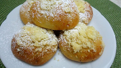 Závinové trojhránky nebo bochánky s mákem