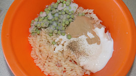 Těstovinový salát s kachními prsíčky