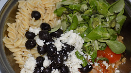 Těstoviny s polníčkem