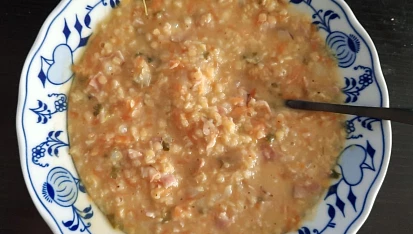 Čočková polévka z červené čočky trochu jinak