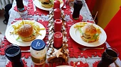 Housky na hamburger