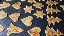 Perníčky s dřevěným dekorem II Perníčky s dřevěným dekorem II