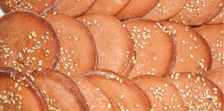 Sušenky tahini  (Dělená strava podle LK - Kytičky) (Tahini sušenky)
