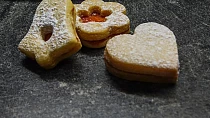 Linecké cukroví - recept z cukrářského učiliště