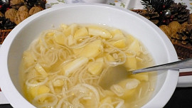 Bramborový salát cibulový Štědrovečerní večeře