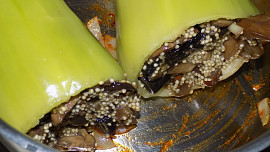 Papriky plněné houbami