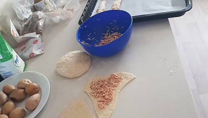 Rychlé rohlíky - do hodiny hotové, Rohlíky s náplní 