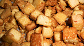 Grenadýrmarš  (Dělená strava podle LK - Kytičky + zelenina), opečené uzené tofu