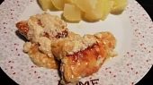 Zapékaná kuřecí prsa se sýry a smetanou