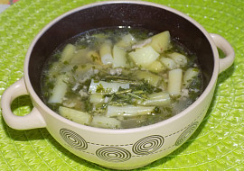 Fazolková polévka s mletým masem