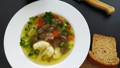 Vývar z hovězích žeber se srdíčky a zeleninou, Vývar z hovězích žeber se srdíčka a zeleninou