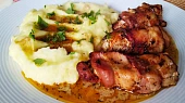 Kuřecí kousky v anglické slanině s parmezánem, Kuřecí kousky v anglické slanině s parmazánem