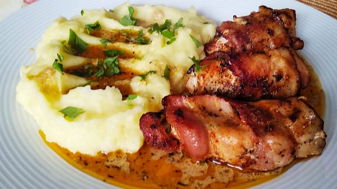 Kuřecí kousky v anglické slanině s parmezánem, Kuřecí kousky v anglické slanině s parmazánem