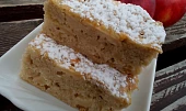 Šťavnatý fofr koláč (buchta) plný jablek