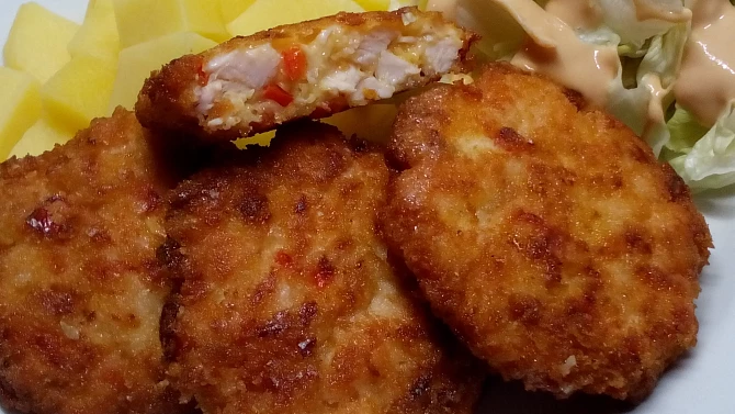 Kuřecí řízky s uzenou mozzarellou
