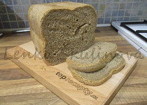 Žitný chléb z domácí pekárny1