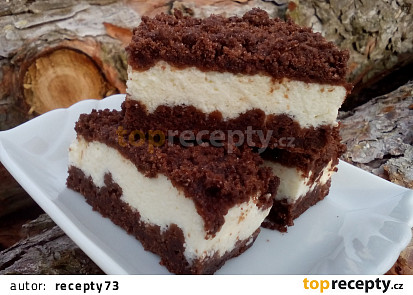 Kakaový drobenkový fofr koláč s tvarohem