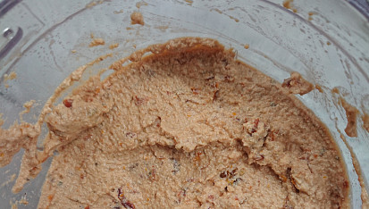 Tofu pomazánka se sušenými rajčaty