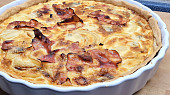 Cibulový quiche s gorgonzolou
