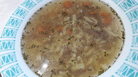 Strouhání, drobení, mrvenička - zavářka do polévky
