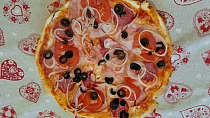 Pizza na plech podle kamarádky