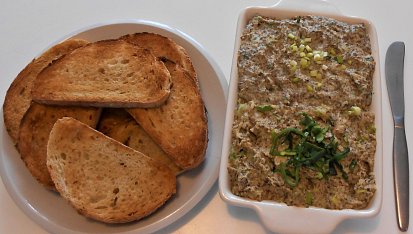 Vegan rybičková pomazánka  (Dělená strava podle LK - Kytičky + zelenina)