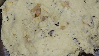 Bramborové smaženky s houbami - recept herečky Jiřiny Bohdalové
