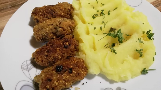 Pohankové čevabčiči