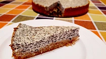 Tvarohovo-makový koláč